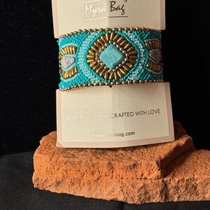 NWT Turquoise and gold "Savanah Woods Beaded Cuff" Bracelet